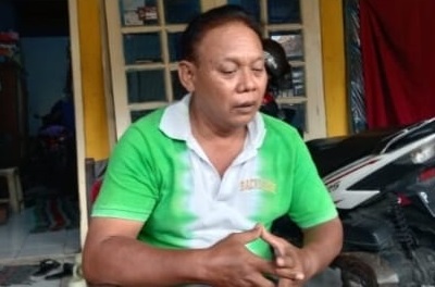 Yayak Rusiadi, Staf KONI Banyuwangi yang diberhentikan.(blok-a.com)