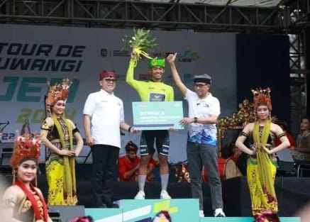 Muhammad Imam Arifin menjadi pembalap nasional yang akan mengenakan Ijen Sulfur Jersey.(blok-a.com/Kuryanto)