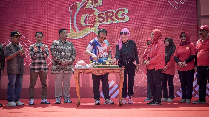 Pemkab Jember teken kontrak dengan Sampoerna Retail Community.(dok. Diskominfo Jember)