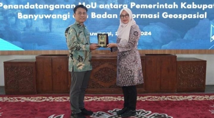 Pemkab Banyuwangi bekerjasama dengan Badan Informasi Geospasial (BIG) tingkatkan pemanfaatan satu peta, Jumat (26/7/2024).(blok-a.com/istimewa)