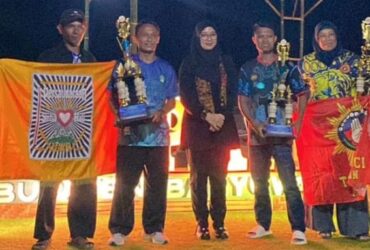 PSHT Bali raih juara umum I di Kejuaraan Banyuwangi Silat On the Beach, di Pantai Boom Marina Banyuwangi, Minggu (30/6/2024).(blok-a.com/Kuryanto)
