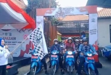 Pelepasan Roadsos Motor penyuluh KB yang akan melintasi 5 Provinsi di Pulau Jawa di halaman Dinsos PPKB Banyuwangi, Senin (19/8/2024).(blok-a.com/Kuryanto)