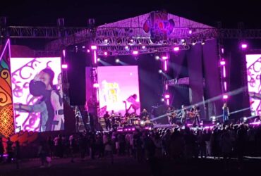 Caption : Ratusan personel Polresta Banyuwangi bersama instansi lainya saat lalsanakan pengamanan gelar Java Pop Festi di Pantai Boom Marina Banyuwangi, Sabtu (21/9/2024)(blok-a.com/Kuryanto).