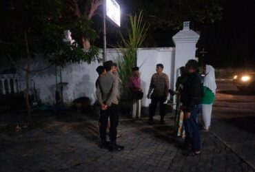 Lokasi percekcokan berujung penganiayaan di Jalan Raden Wijaya, Depan hotel Giri Indah, Kecamatan Giri, Kamis (19/9/2024) malam. (blok-a.com/Kuryanto)
