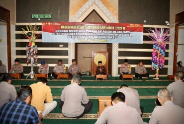 Jajaran Polresta Banyuwangi menggelar Tausiyah dan Doa bersama, Kamis (12/09/2024).(blok-a.com/Kuryanto)