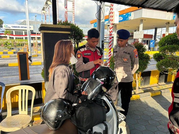 Ciptakan kondusivitas di wilayahnya, Polresta Banyuwangi Gelar Operasi Pengamanan Ops Imbangan Puri Agung II di Pelabuhan Ketapang, Selasa (3/9/2024).(blok-a.com/Kuryanto)