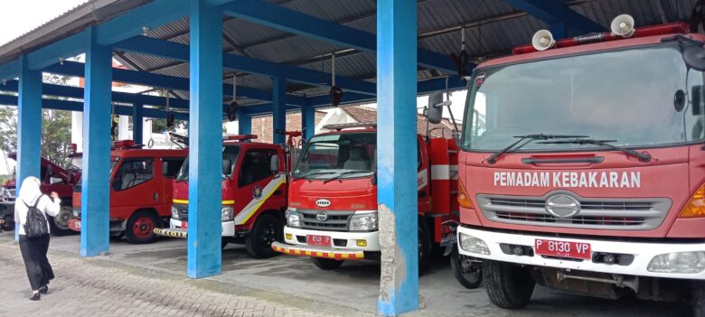 Damkar Banyuwangi(blok-a.com)