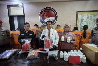 Polresta Banyuwangi mengungkap 22 kasus tindak pidana narkotika dan okerbaya dengan total 25 tersangka.(Istimewa)