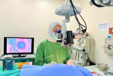 Teknologi fakoemulsifikasi untuk operasi Katarak di RSUD Genteng Banyuwangi.