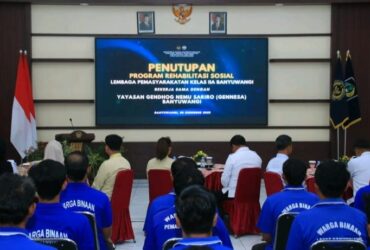 Lapas Kelas IIA Banyuwangi saat penutupan program rehabilitasi sosial, Senin (8/12/2025).