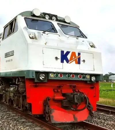 PT KAI Daop 9 Jember mulai 2 mei 2016, resmi luncurkan Kereta Api Sangkuriang relasi Ketapang–Bandung PP (foto: ist)