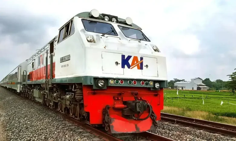 PT KAI Daop 9 Jember mulai 2 mei 2016, resmi luncurkan Kereta Api Sangkuriang relasi Ketapang–Bandung PP (foto: ist)