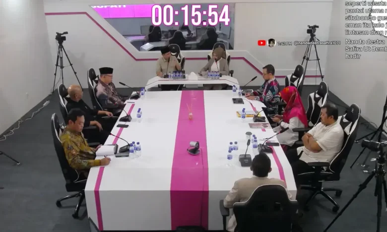 Tangkapan layar live streaming Gus Fawait Menjawab yang menghadirkan sejumlah narasumber dari berbagai latar belakang profesi, Jumat malam (10/04/2026)