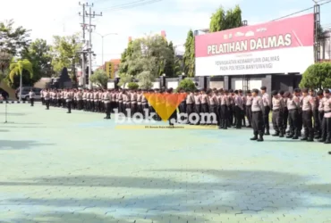 Jelang May Day 2026, Personel Polresta Banyuwangi gelar simulasi Sispam Mako dan latihan Dalmas, Selasa (28/4/2026)(foto: Blok-a.com/Kuryanto)