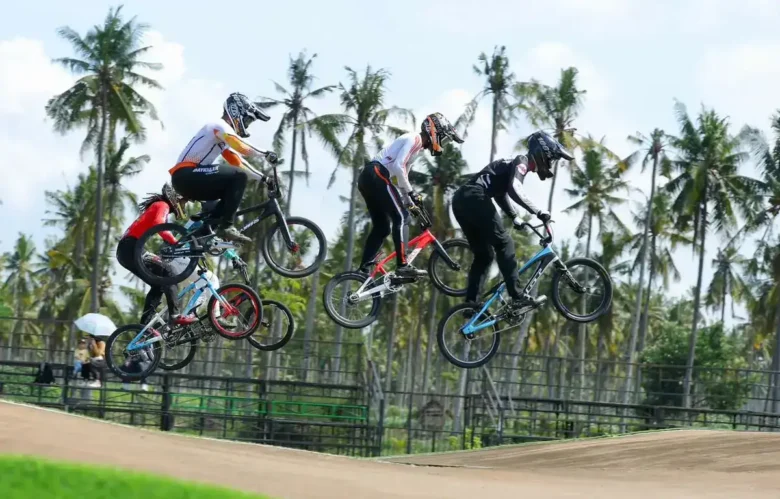 Ajang kompetisi balap sepeda Banyuwangi BMX Supercross 2026 yang diikuti oleh 343 peserta dari empat negara, digelar 27-28 Juni (foto: Istimewa)