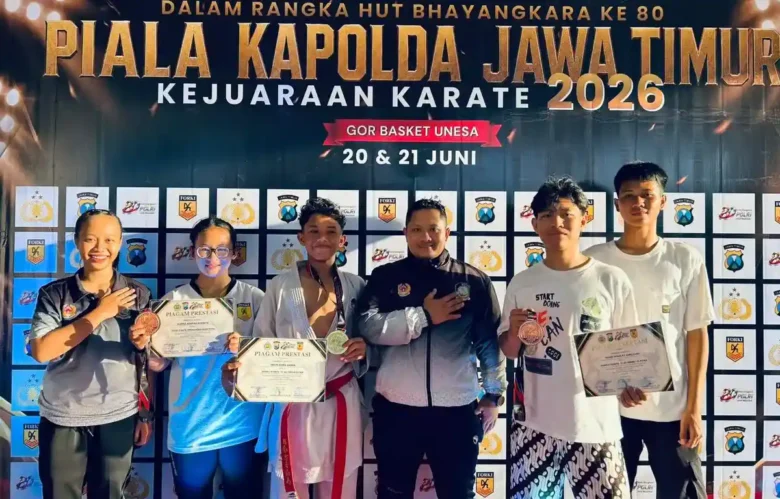 Sambut Hari Bhayangkara ke-80, Atlet Karate Polresta Banyuwangi Borong Medali di Kapolda Jatim Cup 2026 (foto: Blok-a.com/istimewa)