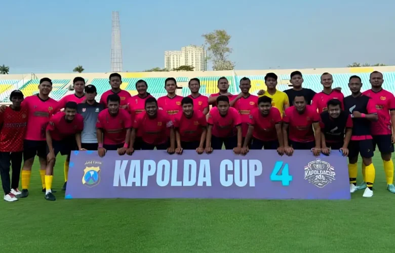 Tim Sepak Bola Polresta Banyuwangi, berhasil meraih Juara 3 Kapolda Cup IV Jawa Timur (foto: dok Polresta)