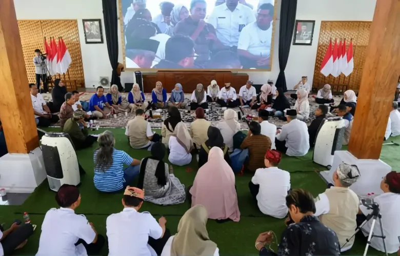 Kegiatan Gesah Bareng Bupati Ipuk Fiestiandani di Pendopo Sabha Swagata Blambangan membahas persoalan pendidikan di Banyuwangi, Rabu (02/09/2026) (foto: Humas Bwi)
