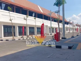 Pasar Banyuwangi yang baru bukan hanya tempat belanja tapi juga jadi destinasi wisata lokal. (foto: blok-a com/Kuryanto)