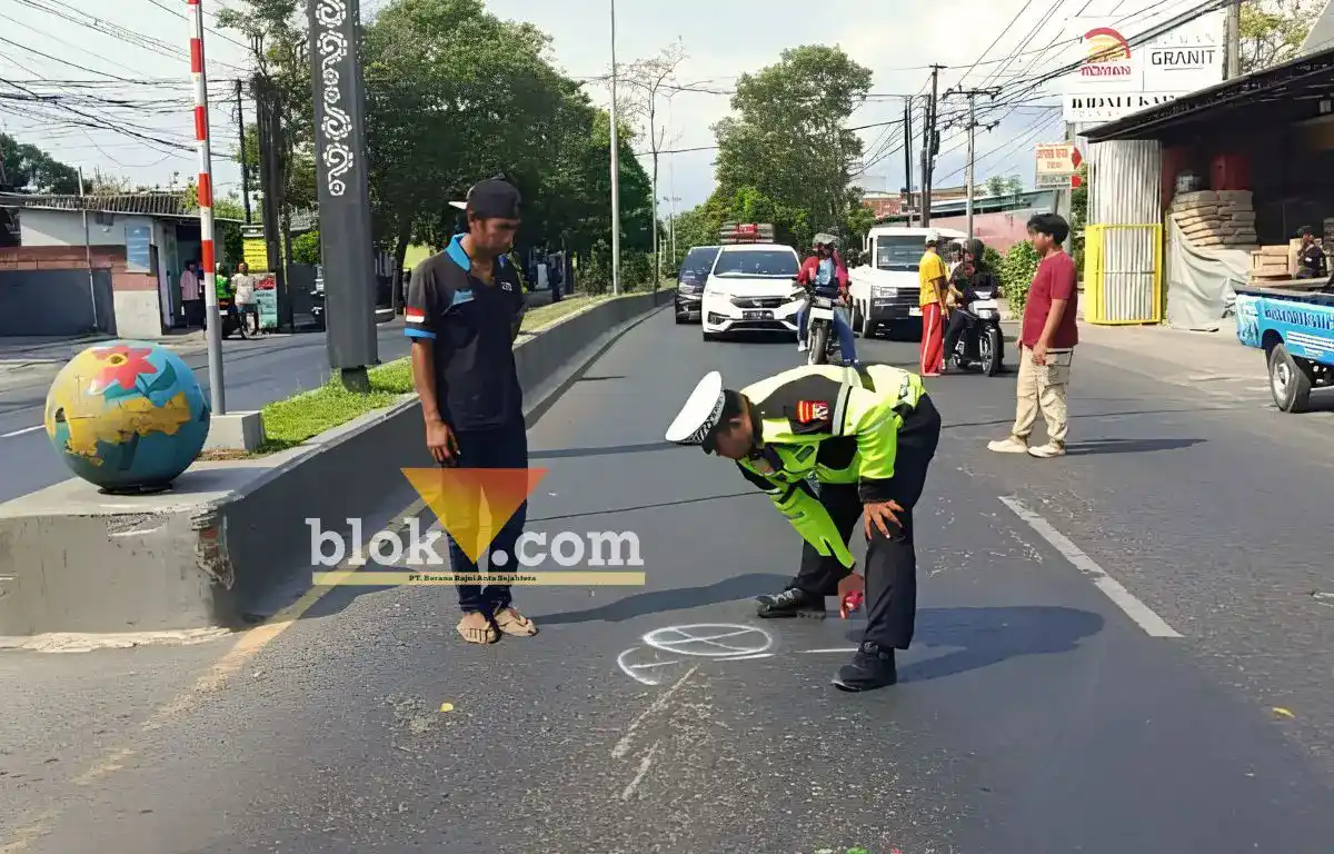 Tertabrak Truk di Jalan S. Parman Banyuwangi, Lansia Penumpang Motor Tewas Di Tempat