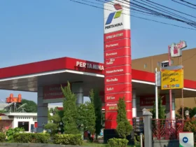 Ilustrasi SPBU Pertamina (foto: wikimedia)