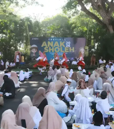 Sebanyak 665 pelajar dari jenjang TK hingga SMP se-Banyuwangi mengikuti festival Anak Sholeh 2026. (foto: blok-a.com/Istimewa)